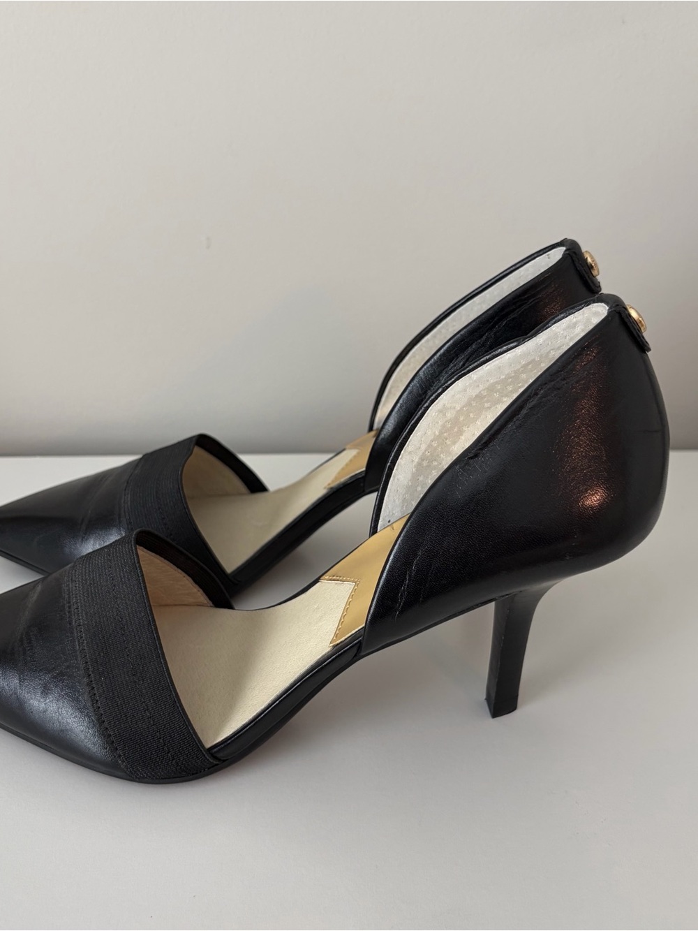 NWOT Michael Kors Wendy Black Leather Pointed D'Orsay Pumps - Picture 2 of 8